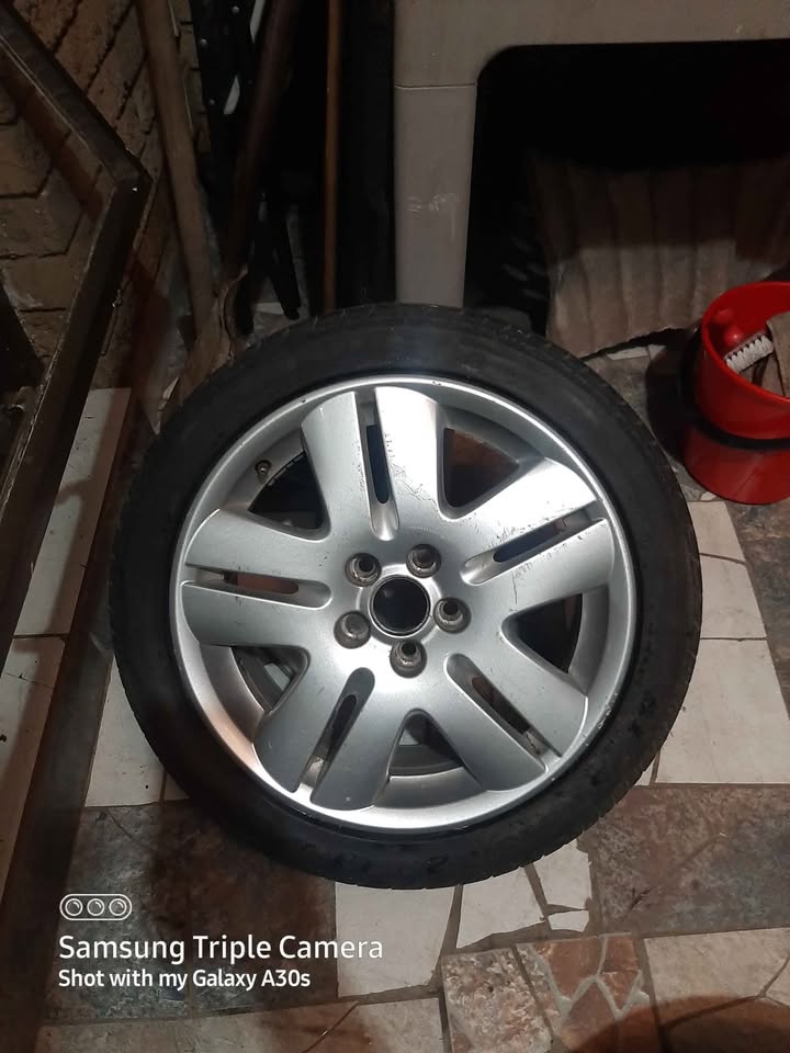 1 MAG AND TYRE