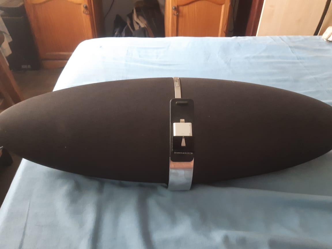 Zeppelin Wi-fi Speaker