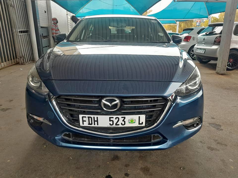 2019 MADZA3 1.6 SKY ACTIVE MANUAL