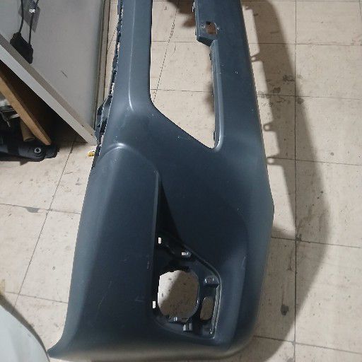 Toyota hilux gd6 bumper - Private Seller Toyota hilux gd6 bumper - Private Seller