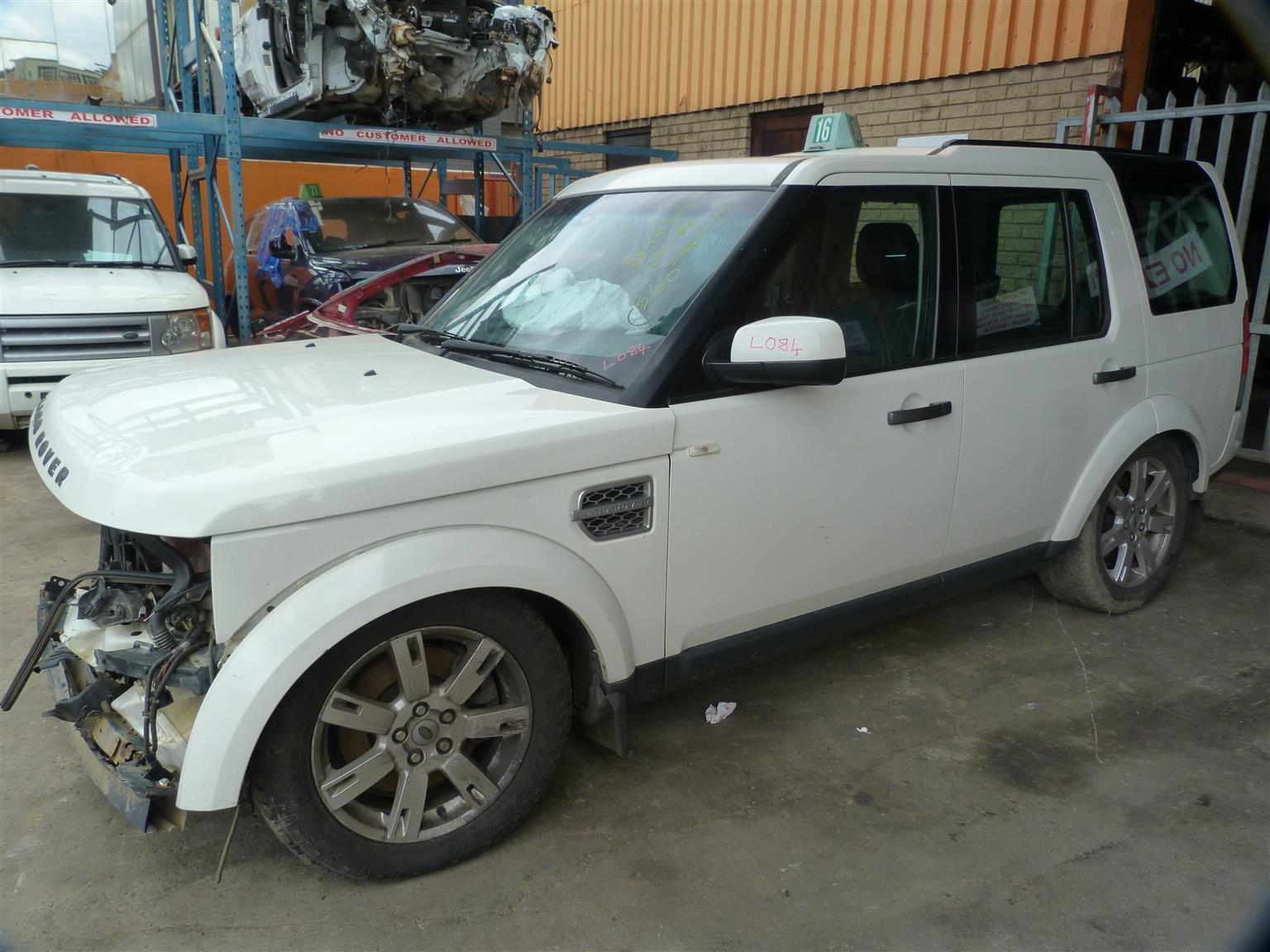 Land Rover Discovery4 3.0 TD SD V6 SE - 2010 - Private Seller Land Rover Discovery4 3.0 TD SD V6 SE - 2010 - Private Seller
