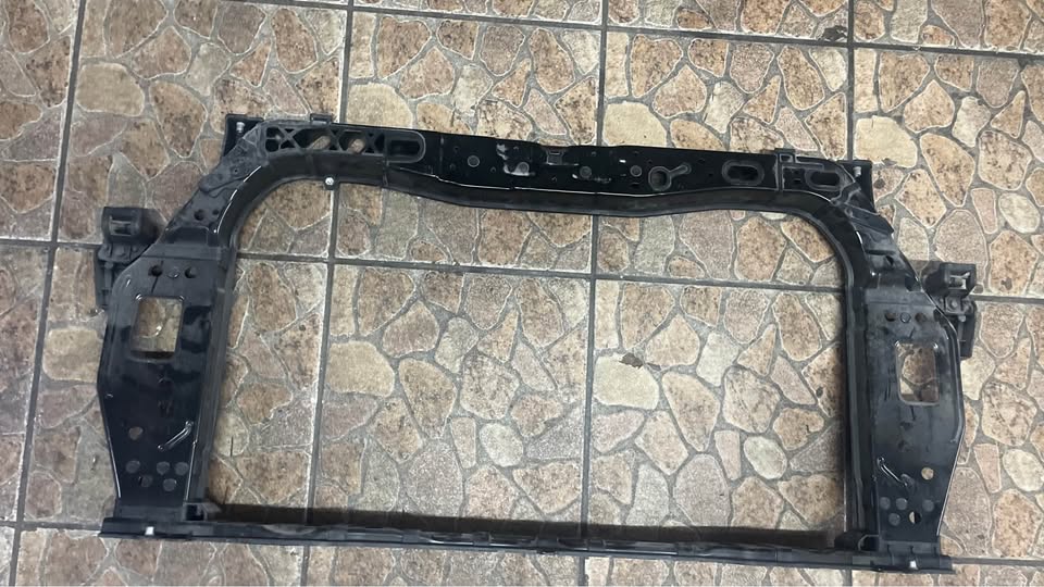 Kia Rio cradle - Private Seller Kia Rio cradle - Private Seller