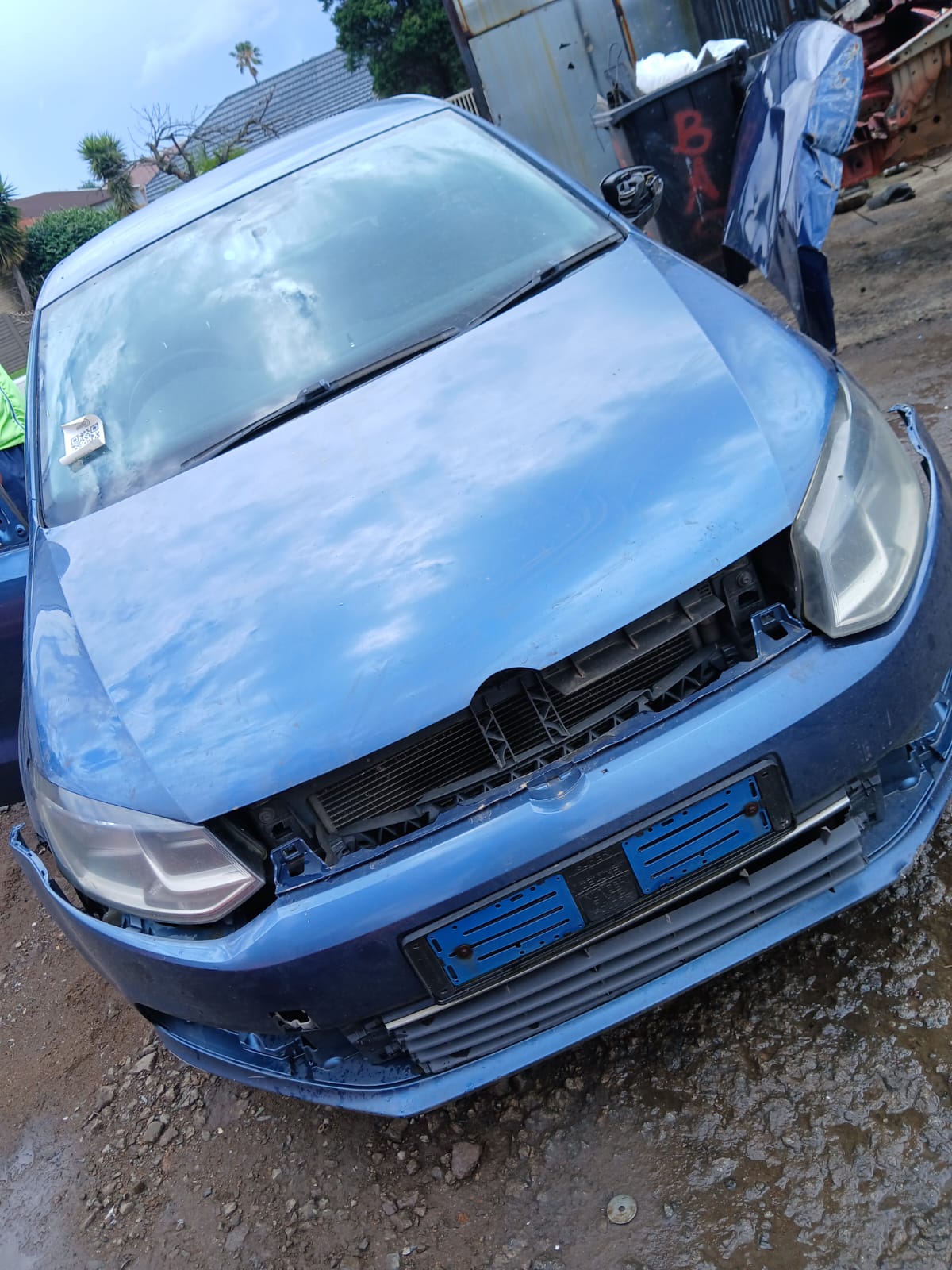 POLO 6 TSI 1.2 CJZ 2017 FOR STRIPPING - Private Seller POLO 6 TSI 1.2 CJZ 2017 FOR STRIPPING - Private Seller