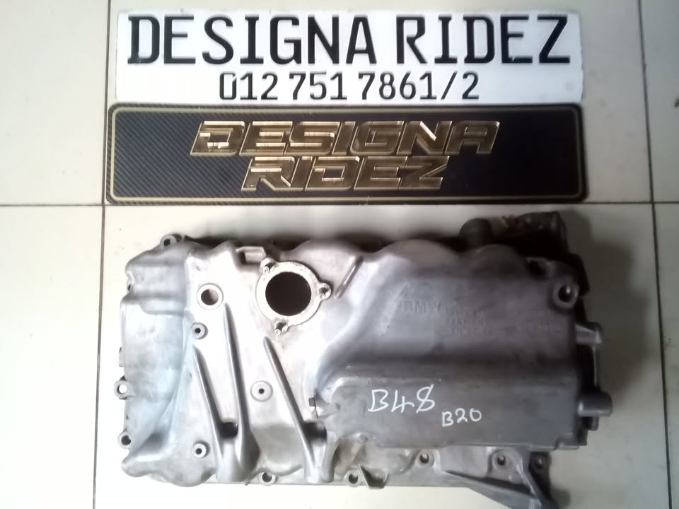 BMW  Oil Sump B48 B20A Motor BMW 3er G20 G21 320i 330i 5er G30 G31 520i 530i - Private Seller