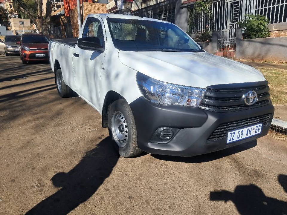 Toyota Hilux single Cab 2.0 VVTI 2021