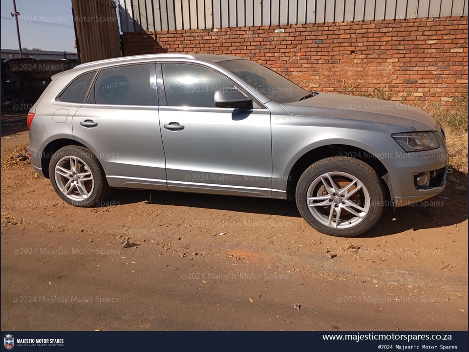 Audi Q5 3.2 CAL preface stripping used parts used spares