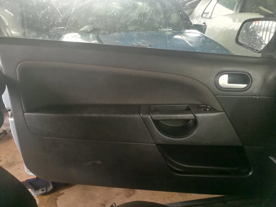 FORD FIESTA 1.6 TDCI DOOR PANELS (SET OF 4) - Private Seller FORD FIESTA 1.6 TDCI DOOR PANELS (SET OF 4) - Private Seller