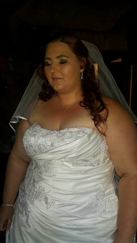 Reduced price Plus Size Wedding  Dress  For Sale  Junk Mail