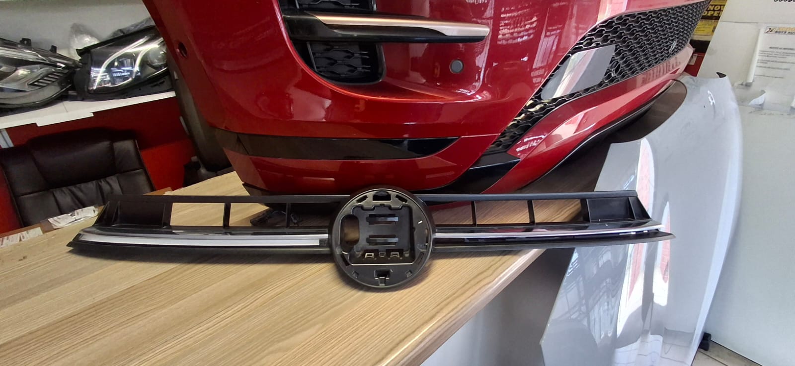 2023 VW POLO9 R-LINE  MAIN GRILL WITH LED FOR SALE - Private Seller