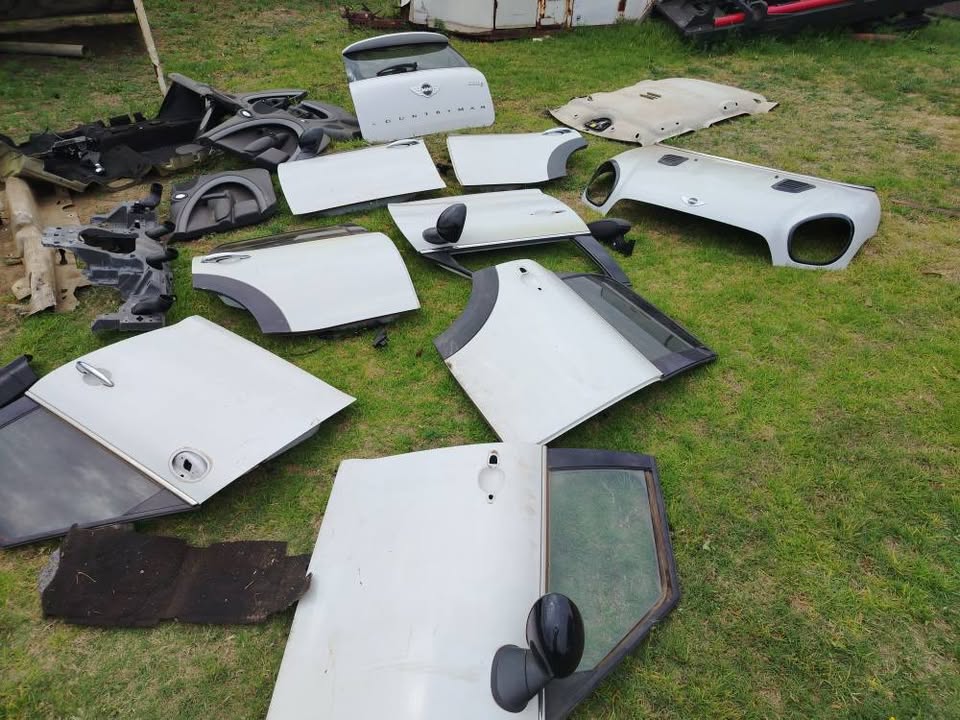 2015 Mini Cooper S Countryman Parts - Private Seller 2015 Mini Cooper S Countryman Parts - Private Seller