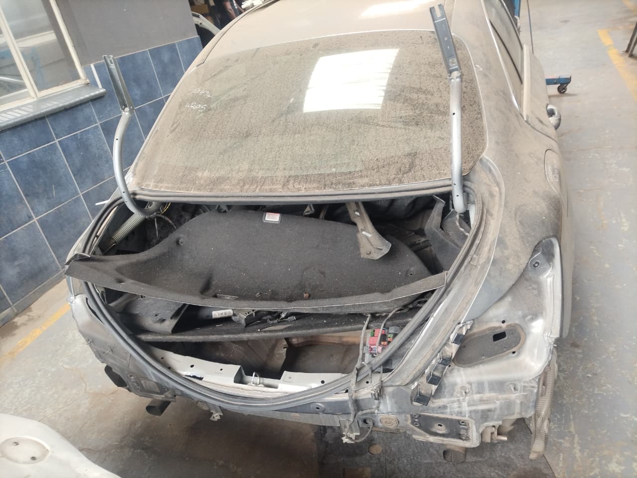 Mercedes-Benz C180 W205 Body Shell Section for Sale - Private Seller Mercedes-Benz C180 W205 Body Shell Section for Sale - Private Seller