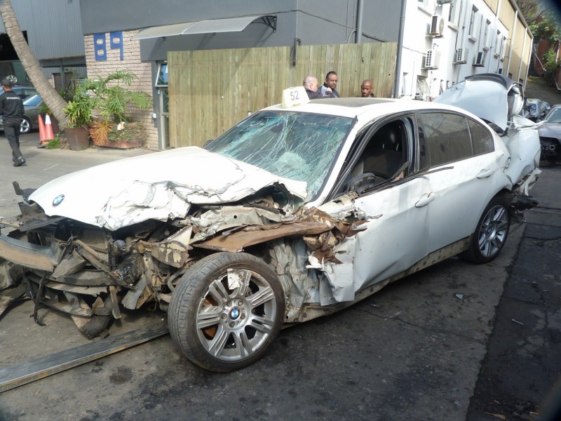 BMW 320d E90 AT White - 2011 STRIPPING FOR SPARES - Private Seller BMW 320d E90 AT White - 2011 STRIPPING FOR SPARES - Private Seller