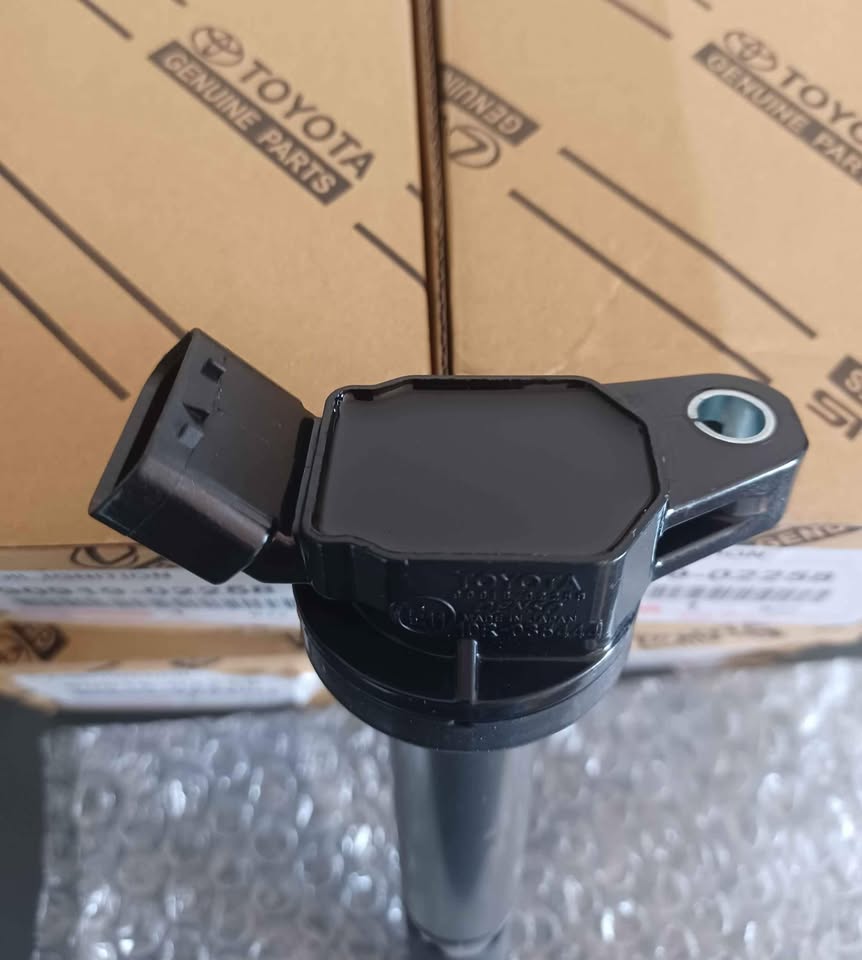 Set off 4 Toyota 4 pin Ignition Coils - Private Seller