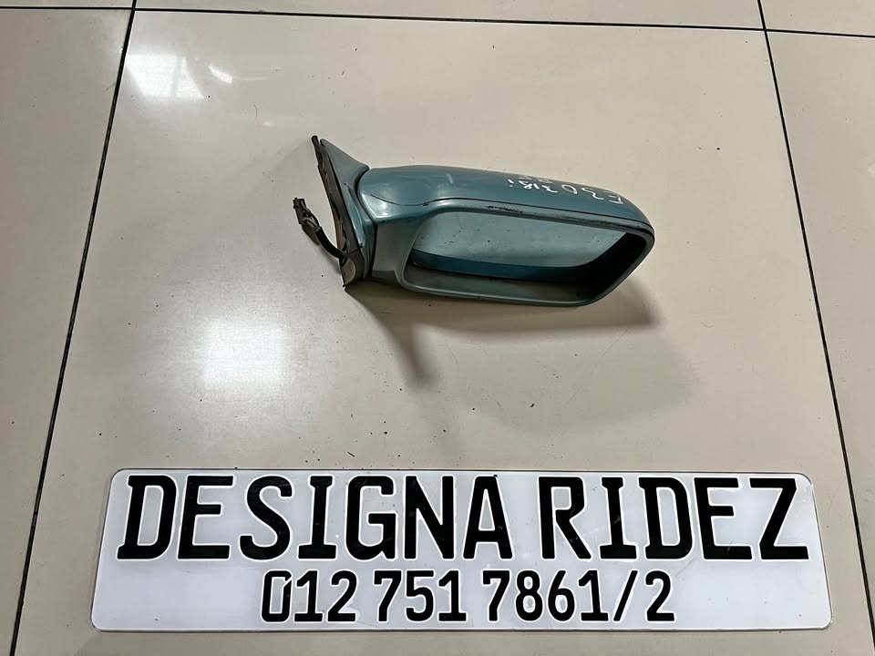 BMW E30 3-SERIES FRONT RIGHT MIRROR AVAILABLE. - Private Seller BMW E30 3-SERIES FRONT RIGHT MIRROR AVAILABLE. - Private Seller