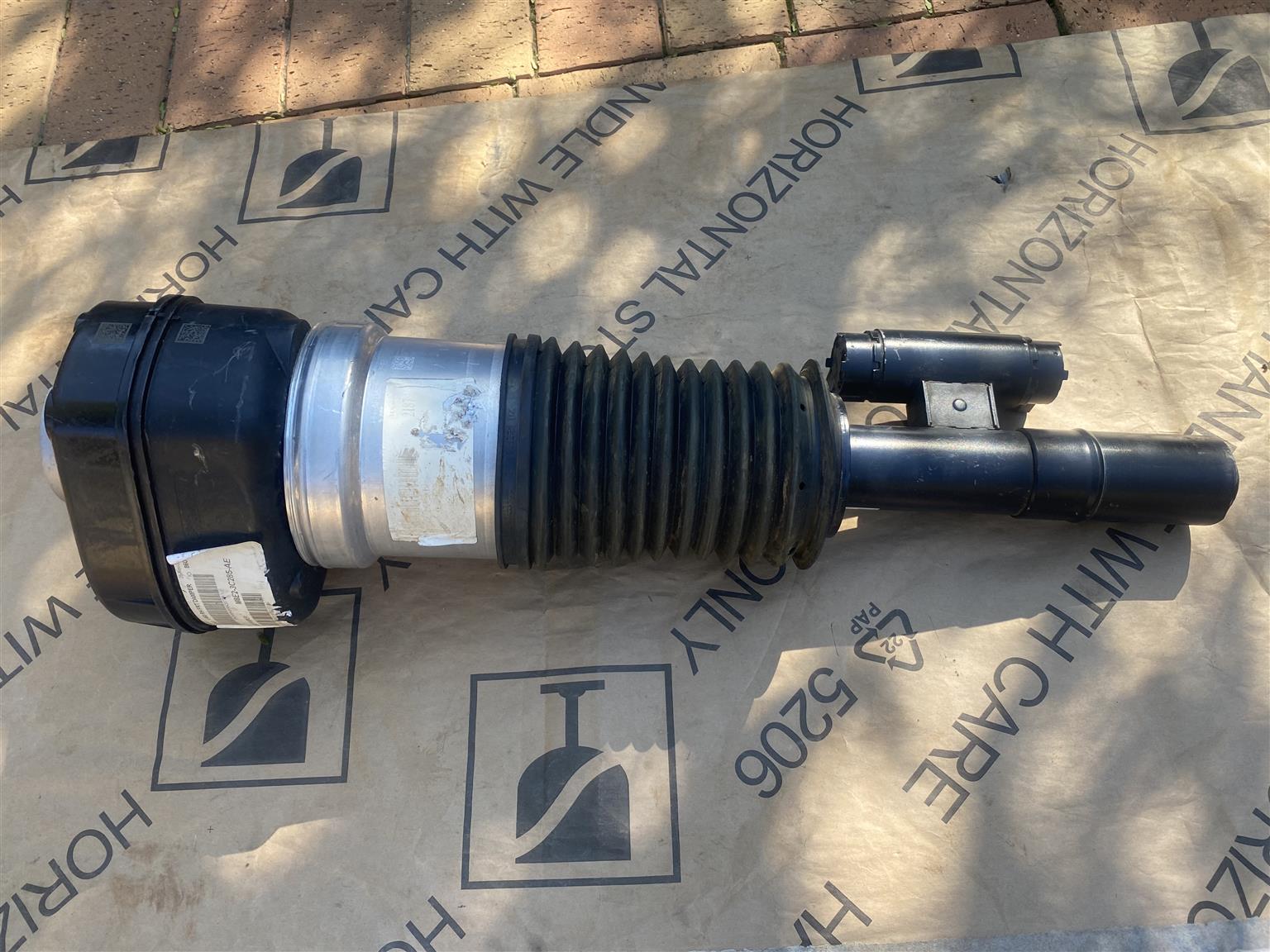2024 RANGE ROVER P530 AIR SHOCK ABSORBER RIGHT FRONT FOR SALE