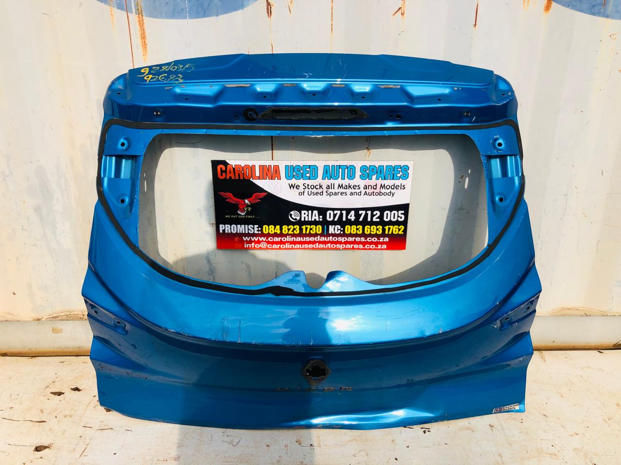 Renault kiger tailgate - Private Seller Renault kiger tailgate - Private Seller