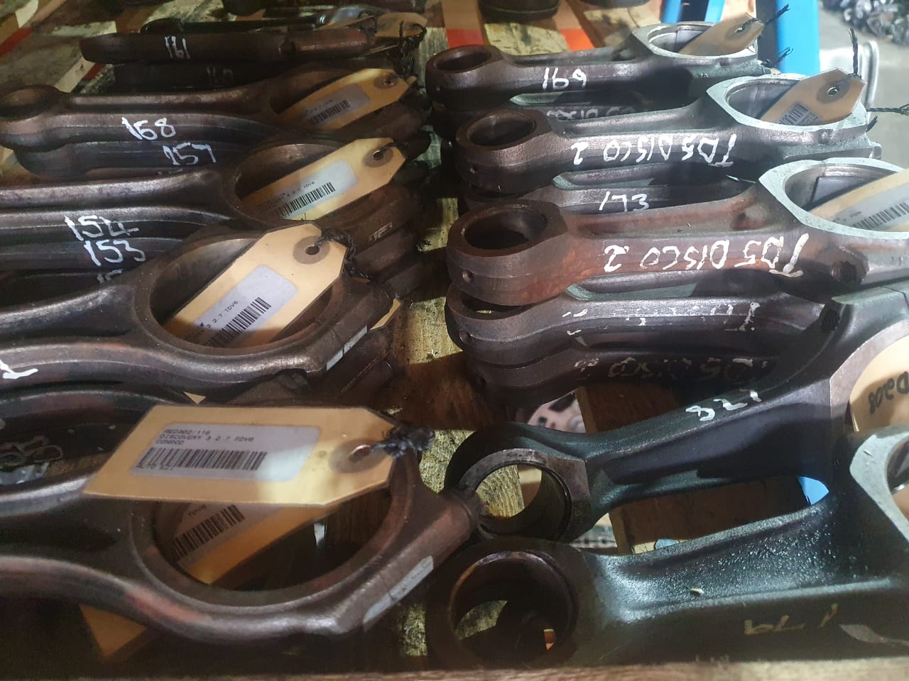 2012 Discovery 3 TDV6 Pistons for Sale