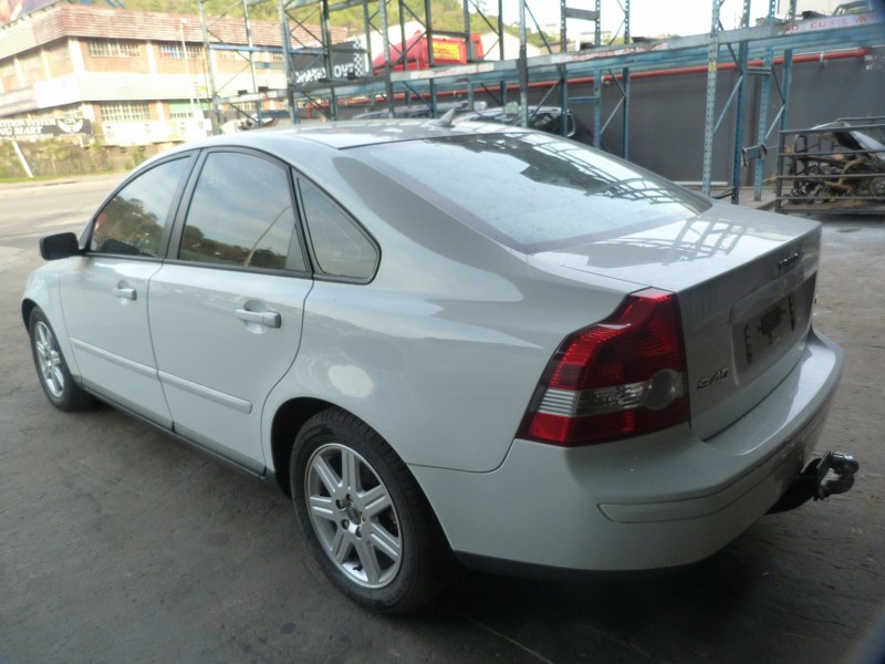 Volvo S40 2.4 AT B52445 - 2004 SPARESBOYZ STRIPPING FOR SPARES - Private Seller Volvo S40 2.4 AT B52445 - 2004 SPARESBOYZ STRIPPING FOR SPARES - Private Seller
