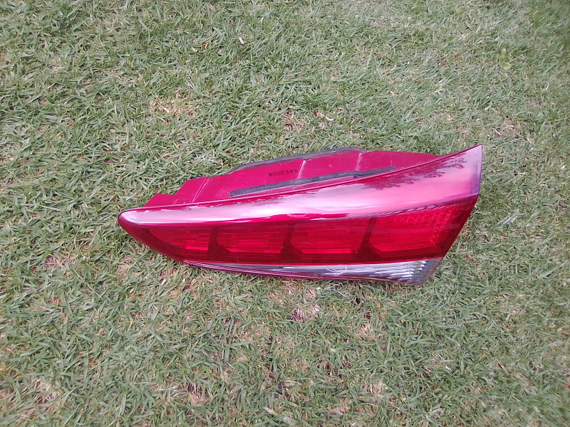 2016 HYUNDAI TUCSON INNER TAIL LIGHT RIGHT SIDE FOR SALE - Private Seller 2016 HYUNDAI TUCSON INNER TAIL LIGHT RIGHT SIDE FOR SALE - Private Seller