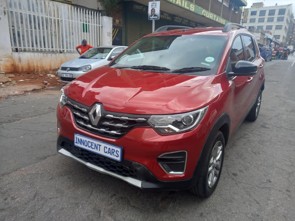 2022 RENAULT TRIBER 1.0 PETROL, AUTOMATIC TRANSMISSION, MAROON COLOUR