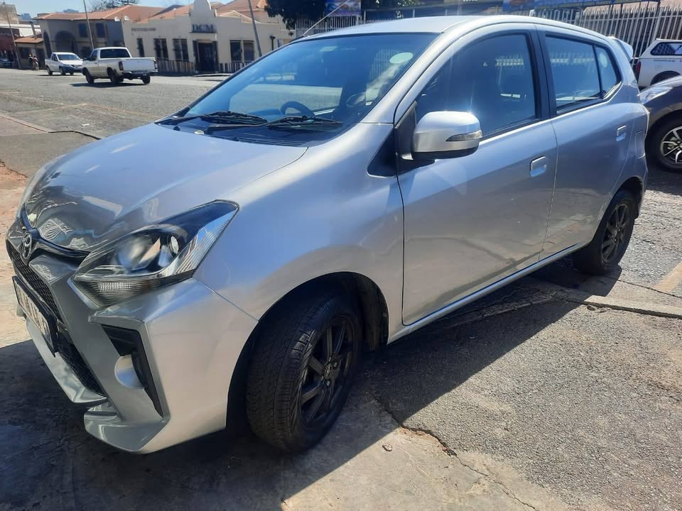2022 Toyota Agya 1.0 Hatchback with a Nice interior seat