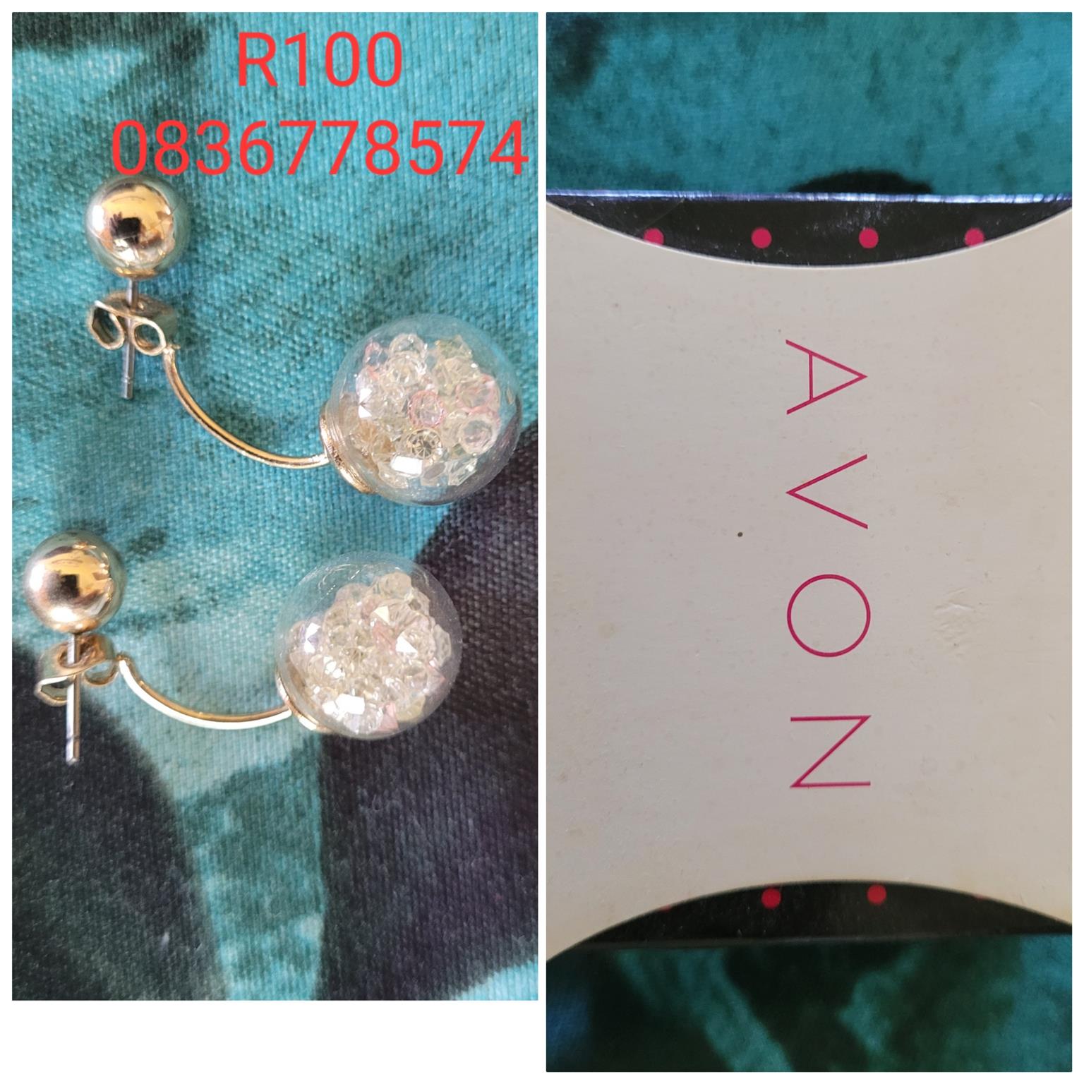 Elizabeth Taylor Pin  Earrings Set  Avon Rose Pin and Earrings with  Crystals  S1930