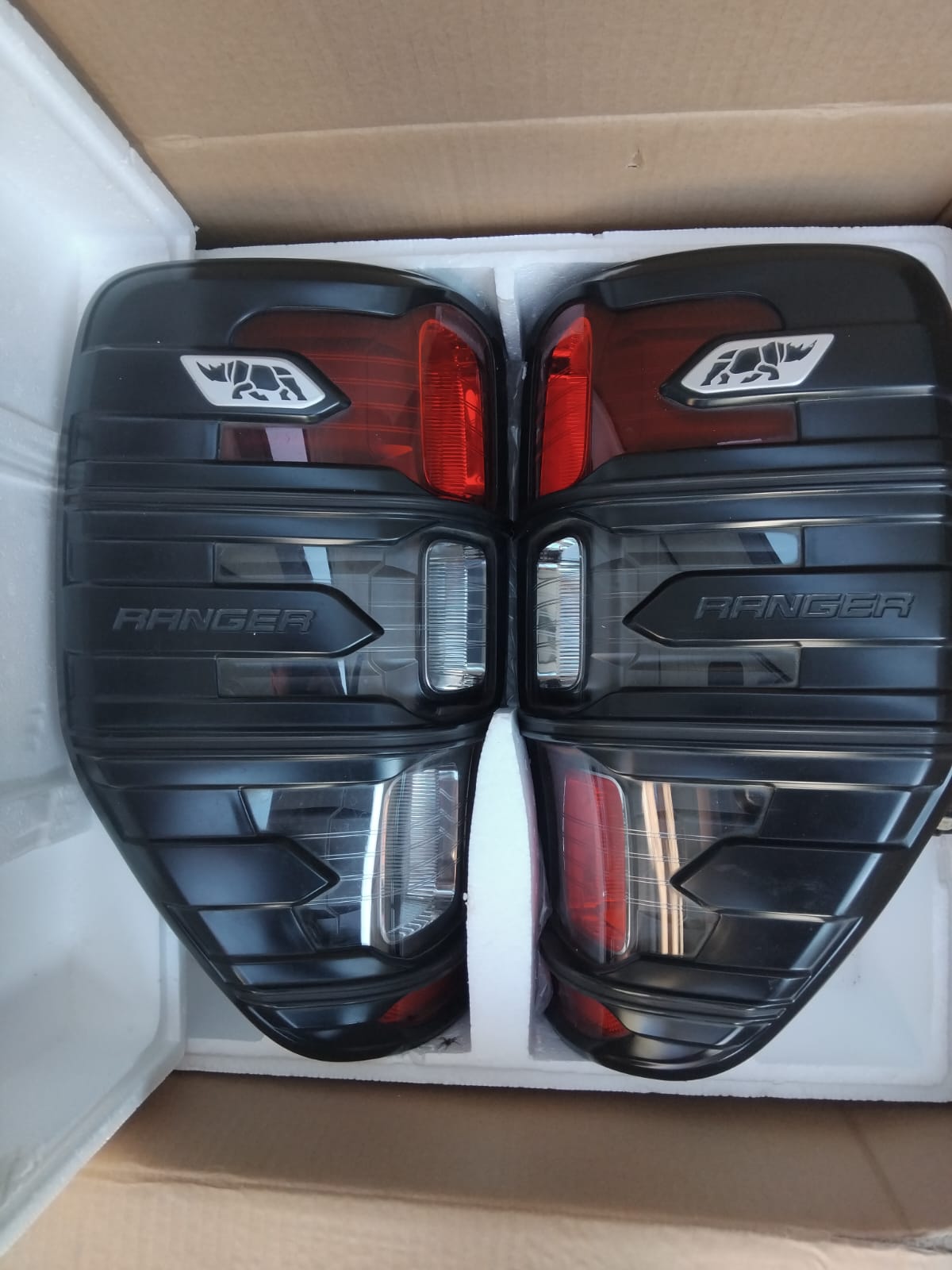 T7 REAR TAILLHTS - Private Seller