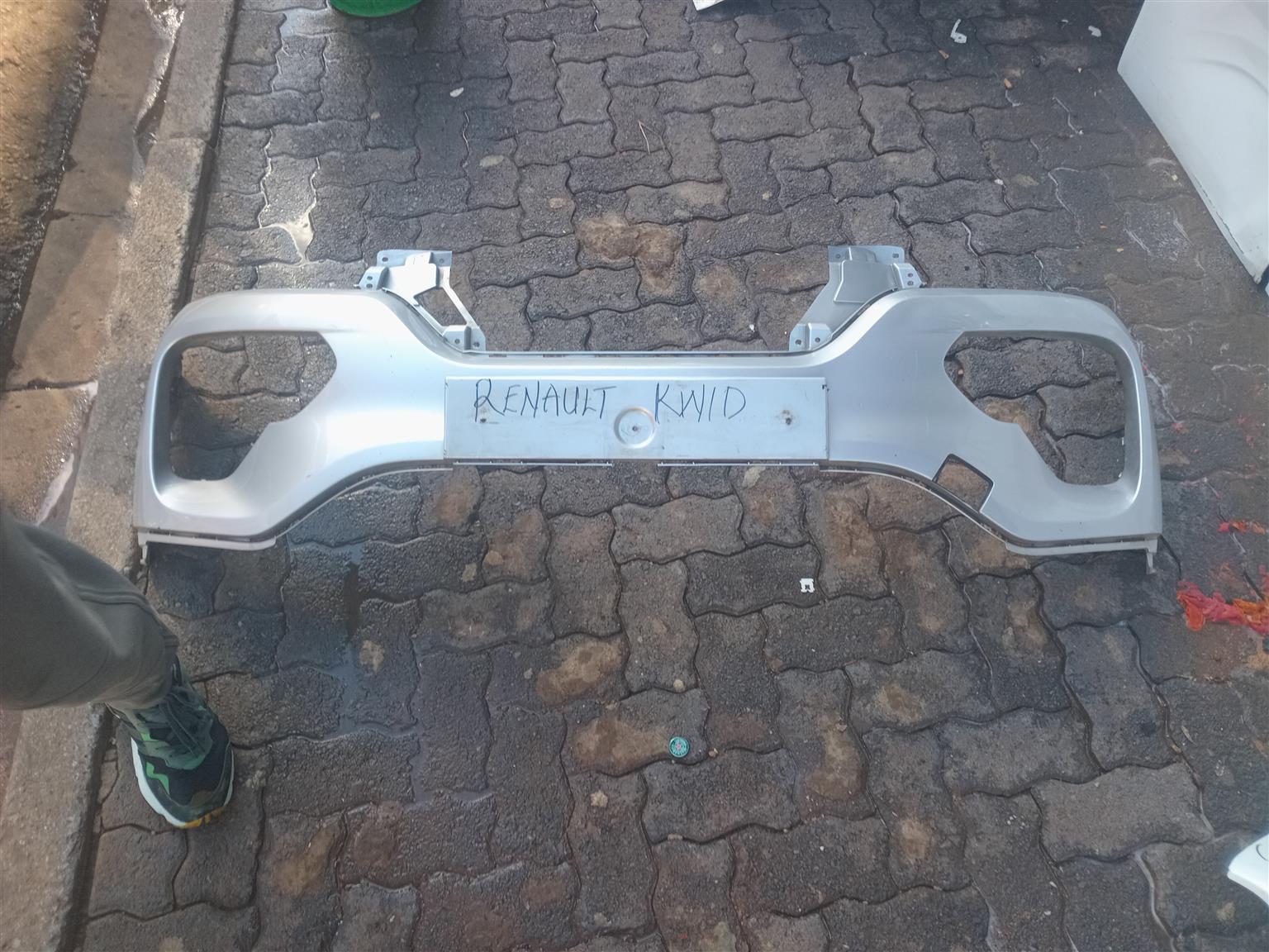 Renult Kwid Bumper - Private Seller Renult Kwid Bumper - Private Seller