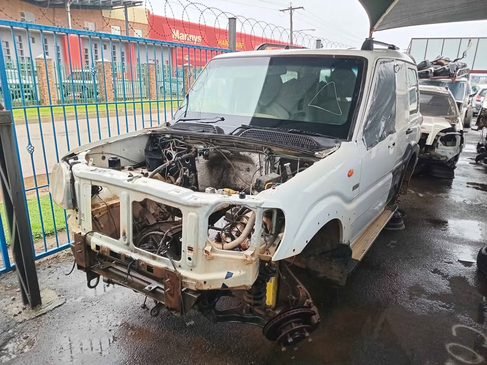 2011 Mahindra Scorpio 2.5TD SUV stripping for parts - Private Seller 2011 Mahindra Scorpio 2.5TD SUV stripping for parts - Private Seller