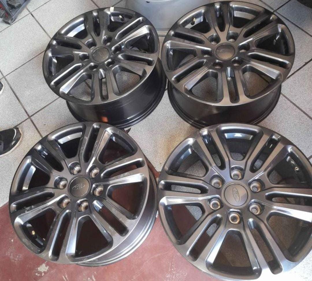 18inch Ford Ranger Wildtrack original mags set for - Private Seller 18inch Ford Ranger Wildtrack original mags set for - Private Seller
