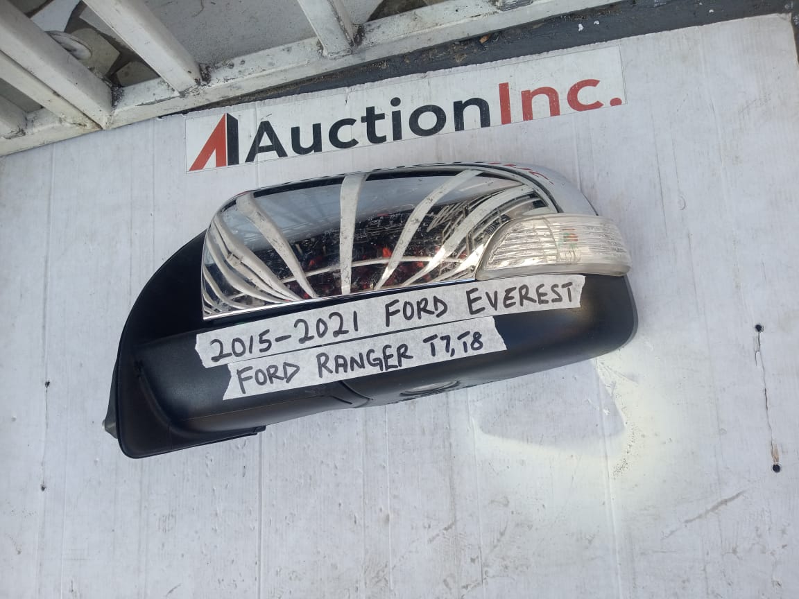 2015-2021 FORD EVEREST AND FORD RANGER T7 T8 SIDE MIRRO FOR SALE - Private Seller