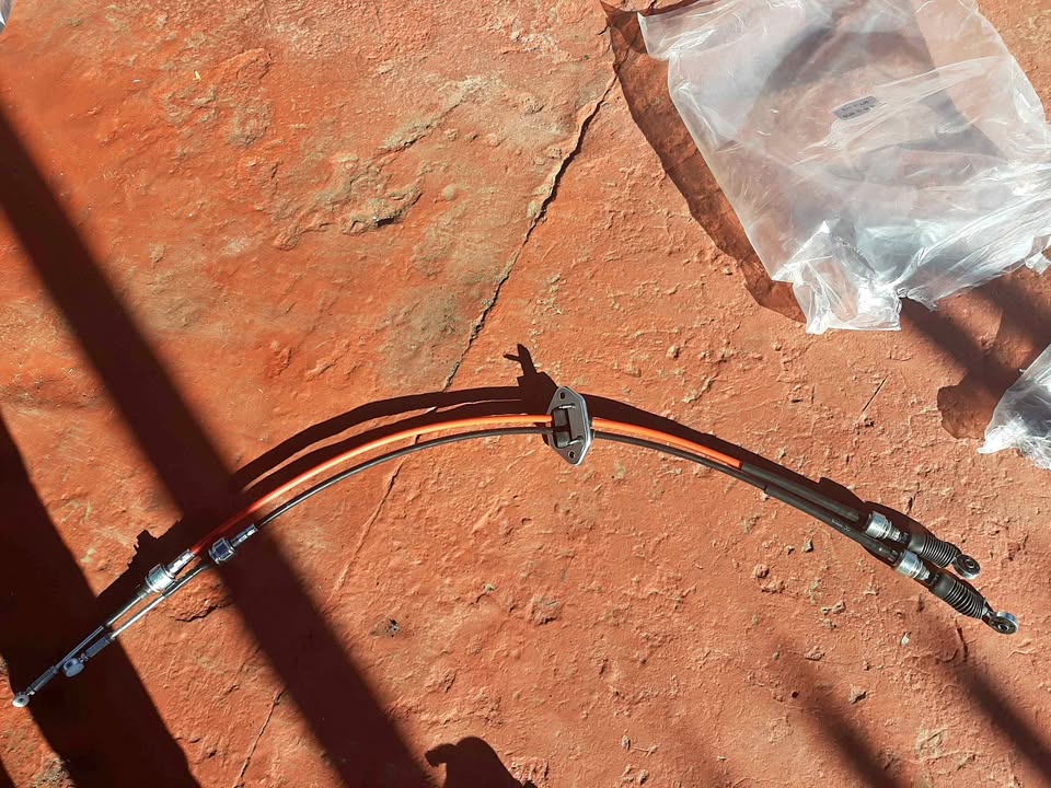 HYUNDAI ACCENT HYU5 GEAR CABLE. BRAND NEW. FOR VARIOUS OTHER CARS TOO