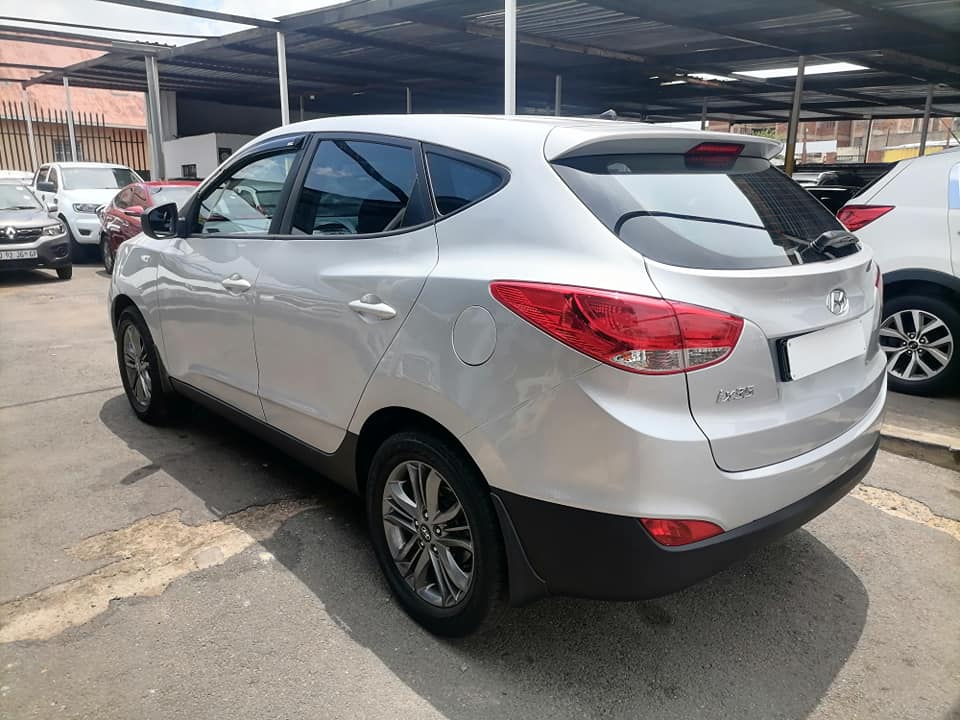 2015 Hyundai iX35 2.0 Manual with a Reserves camera