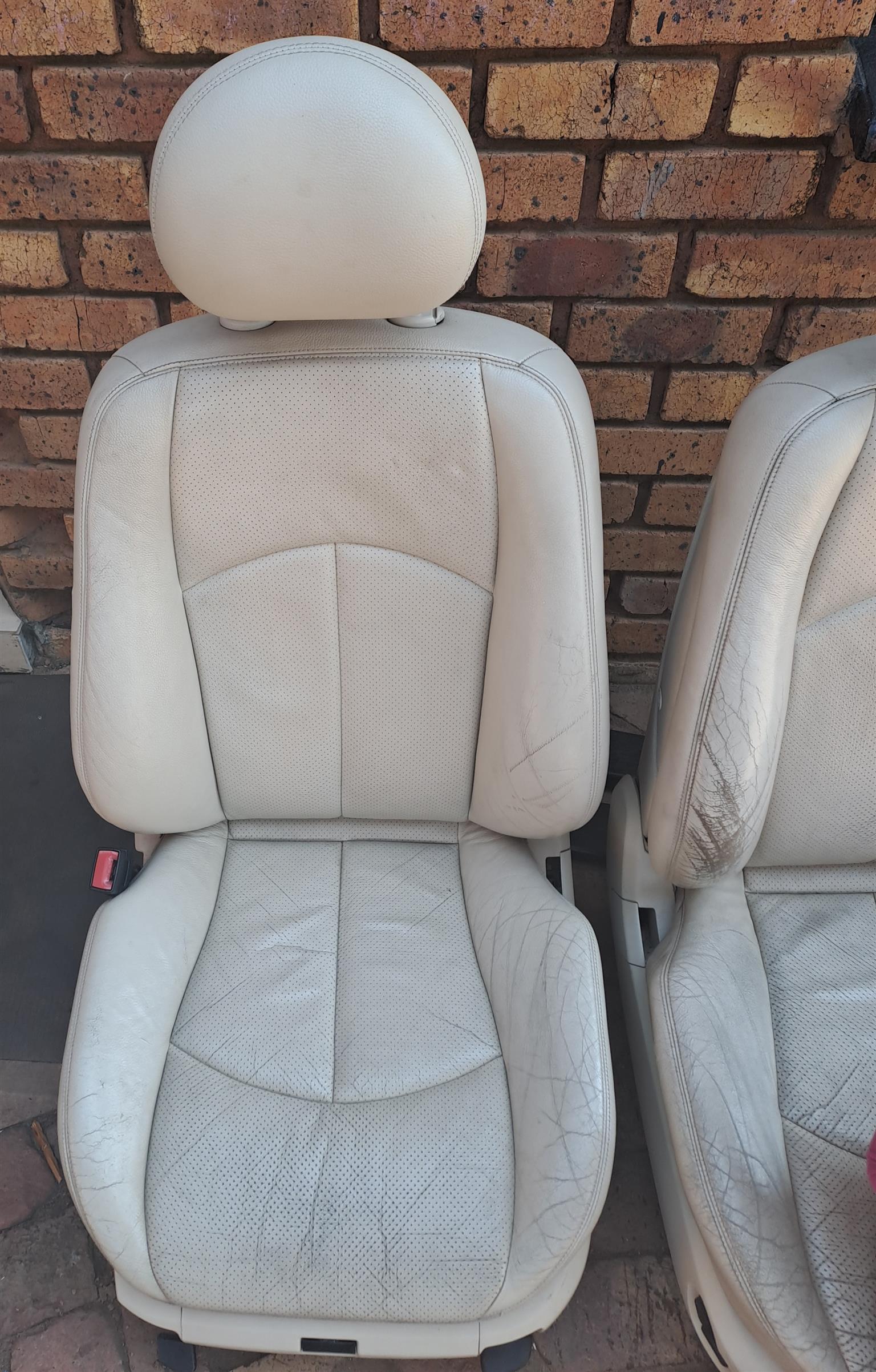 Merc-Benz E-Class W211 seats - Private Seller Merc-Benz E-Class W211 seats - Private Seller