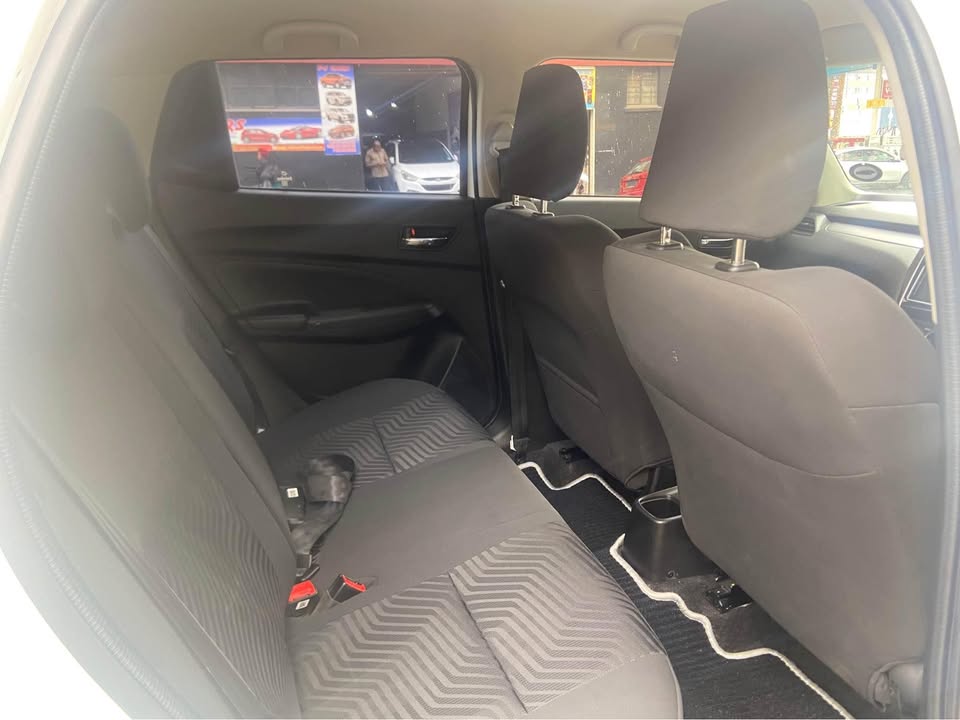 2023 Suzuki Swift 1.2 11000km Automatic