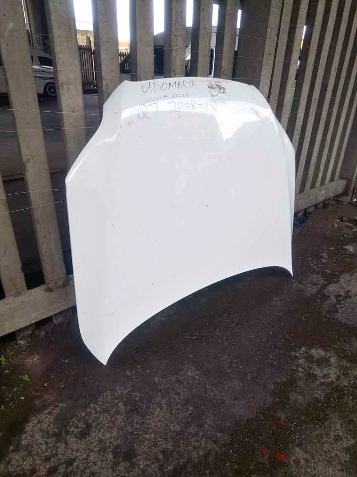 Audi Q7 bonnet - Private Seller Audi Q7 bonnet - Private Seller