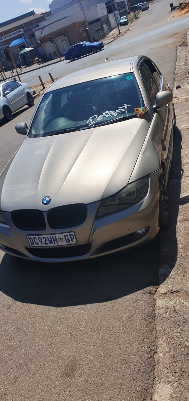 BMW 320i E90 Engine for Sale - Private Seller BMW 320i E90 Engine for Sale - Private Seller