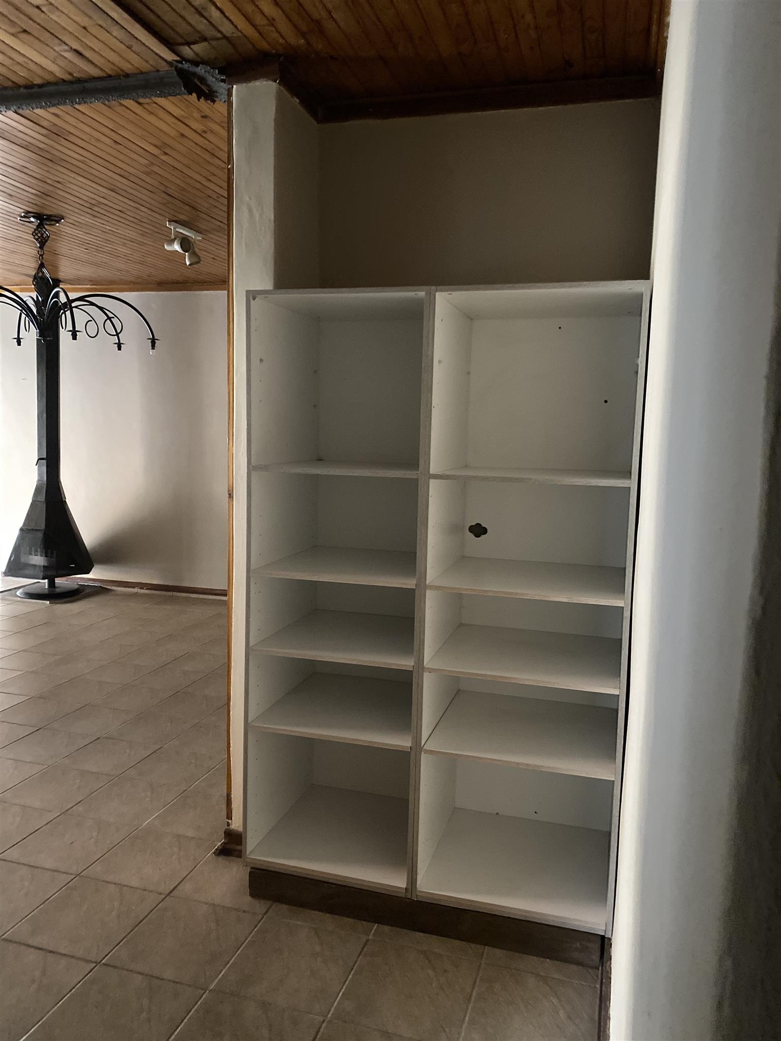 Spacious house in Mountain View, Pretoria for rent Junk Mail