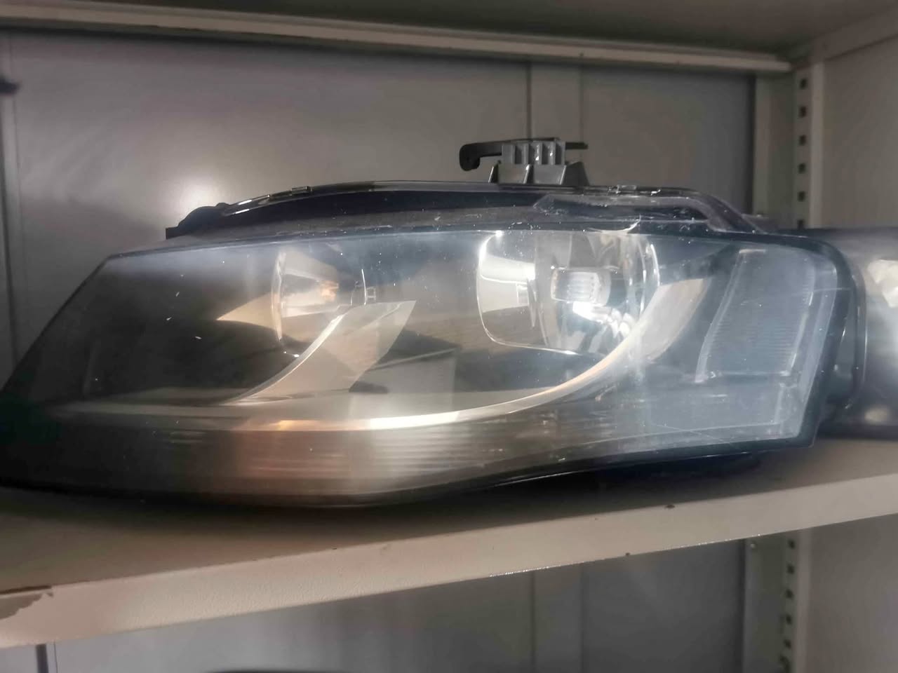 Audi A3 left headlight - Private Seller Audi A3 left headlight - Private Seller