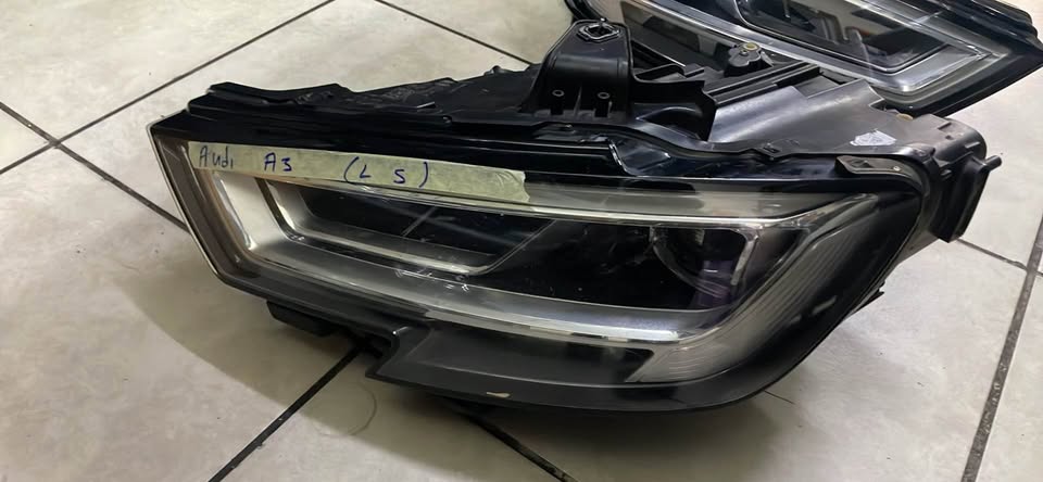 Audi A3 S3 LED HEADLIGHTS - Private Seller Audi A3 S3 LED HEADLIGHTS - Private Seller