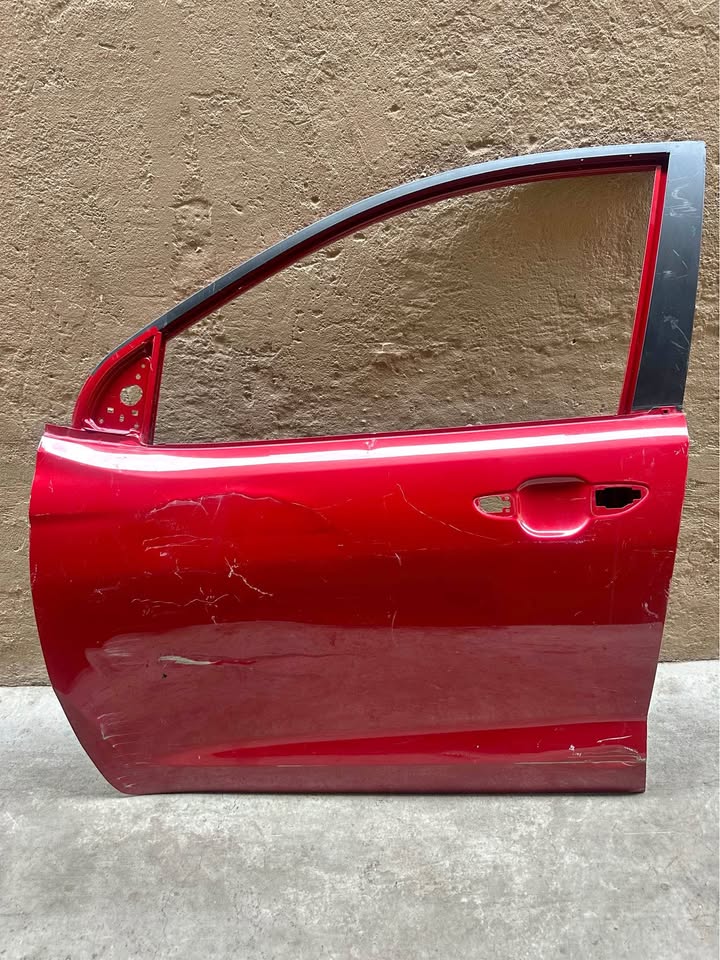 Hyundai i10 new shape left front door - Private Seller Hyundai i10 new shape left front door - Private Seller