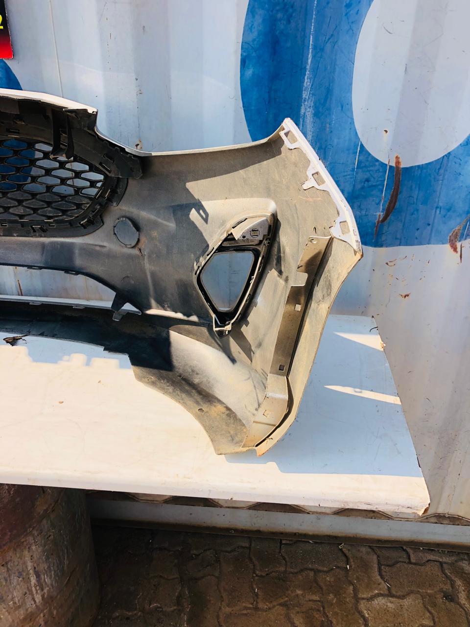 Ford Fiesta front bumper with grill and slam tray cover - Private Seller Ford Fiesta front bumper with grill and slam tray cover - Private Seller