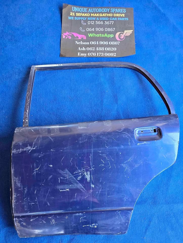 Daihatsu Cuore Left Rear Door - Private Seller Daihatsu Cuore Left Rear Door - Private Seller