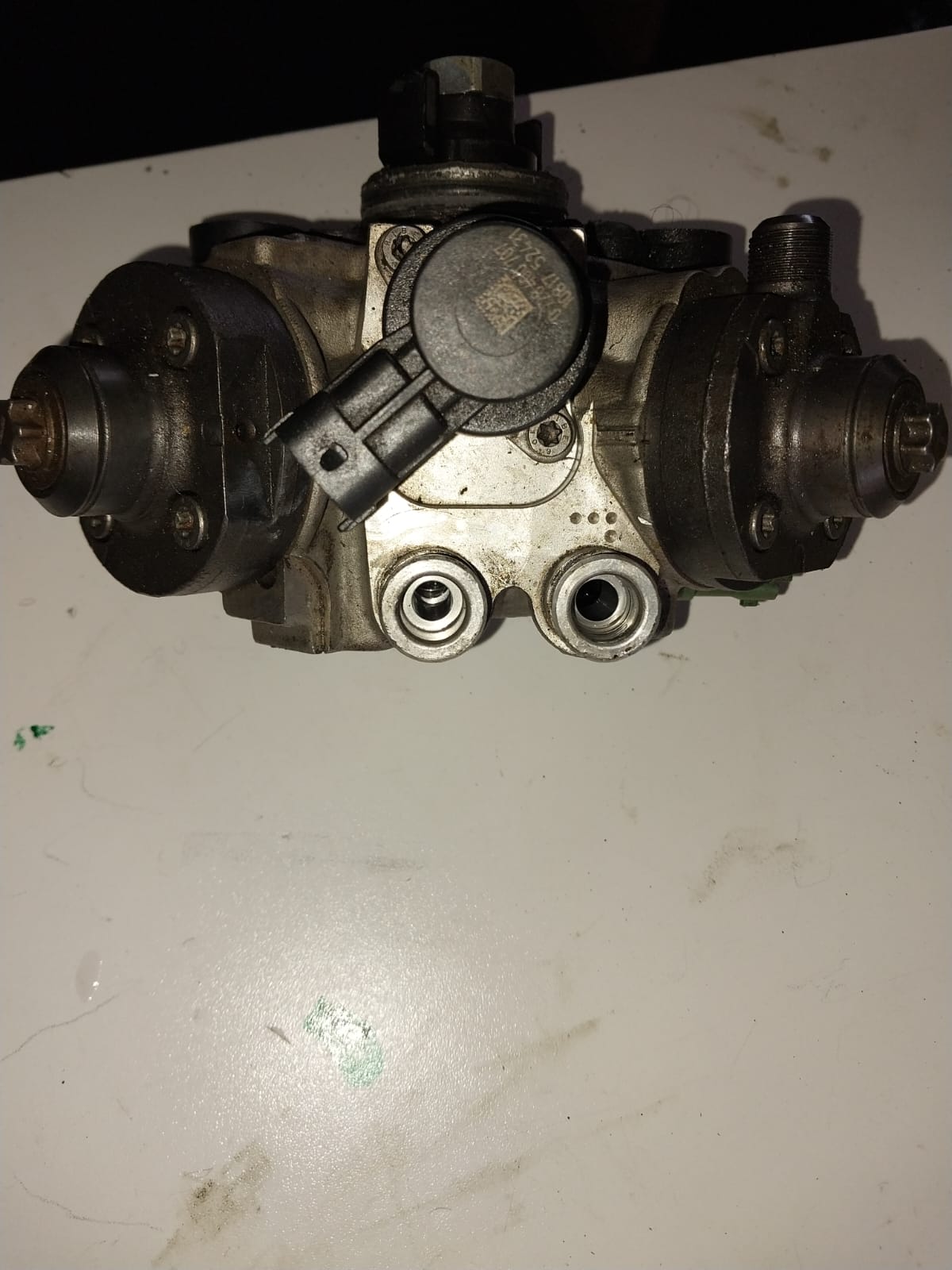 Volvo S60 D5 2012 Disiel pump for sale - Private Seller Volvo S60 D5 2012 Disiel pump for sale - Private Seller