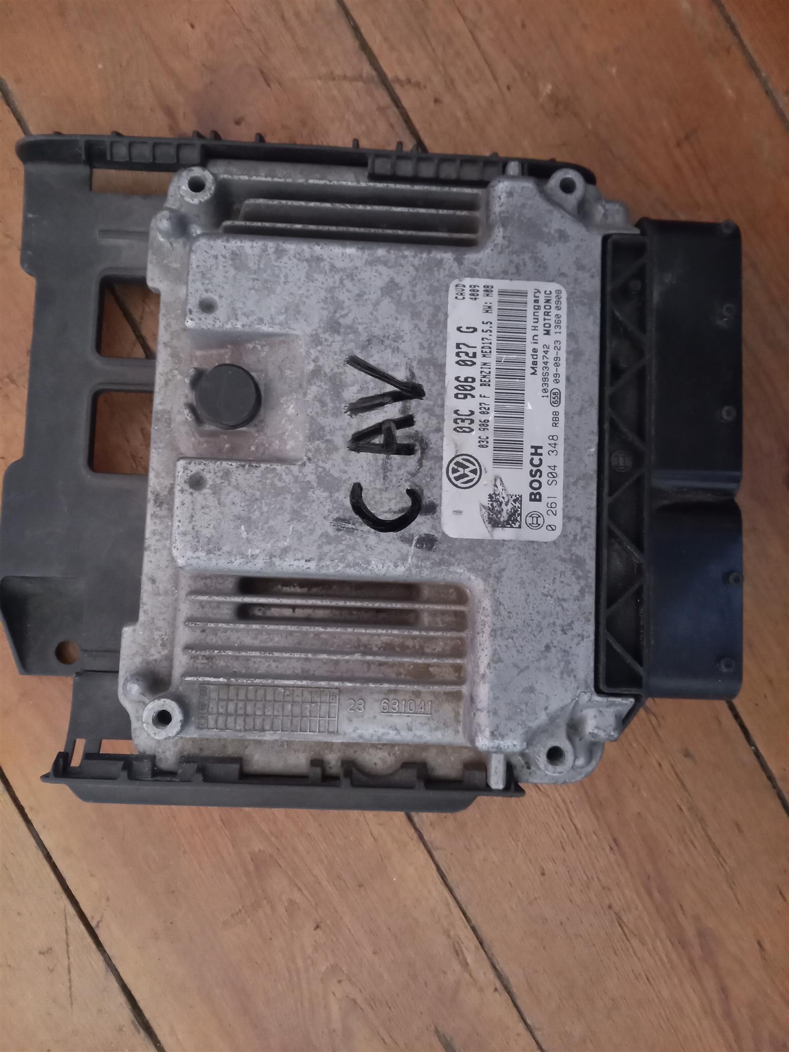 Computer boxes / ECU for sale - Private Seller