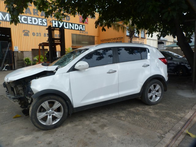 Stripping for spares / KIA SPORTAGE 2.0L DIESEL AUTO - Private Seller Stripping for spares / KIA SPORTAGE 2.0L DIESEL AUTO - Private Seller