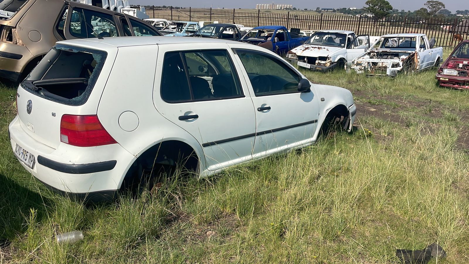 Golf 4 Body parts available - Private Seller Golf 4 Body parts available - Private Seller