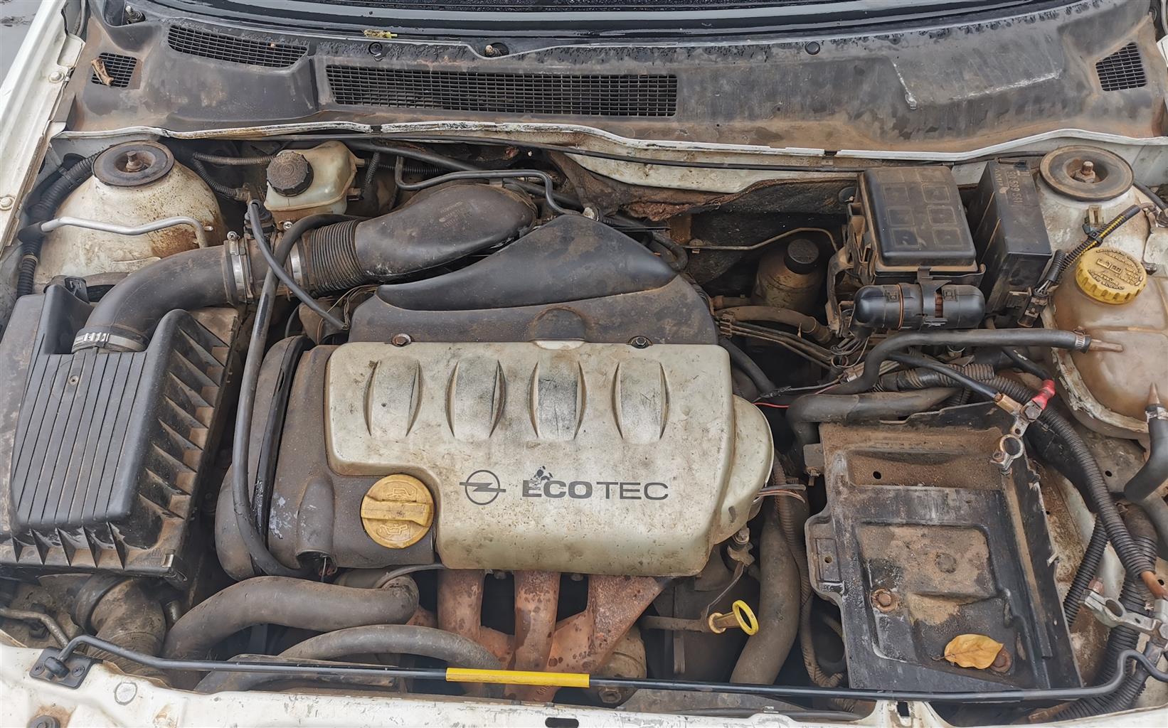 2000 Opel Astra CDE 1.8 - Stripping for Spares