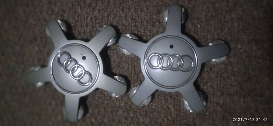 Audi spider caps for A4 , A5 & A6 - Private Seller