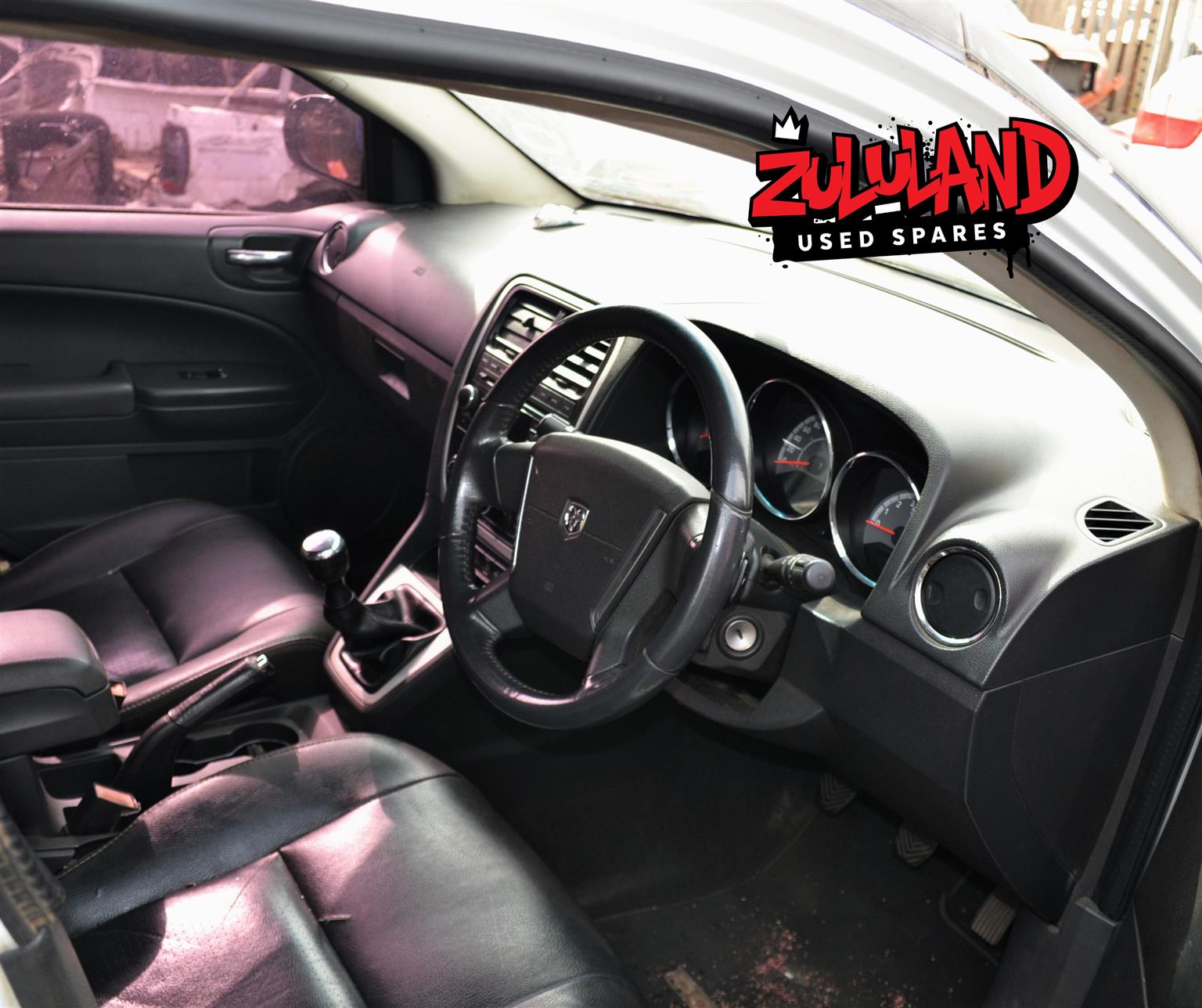 2011 Dodge Caliber SXT 2.0L - S tripping for Spares